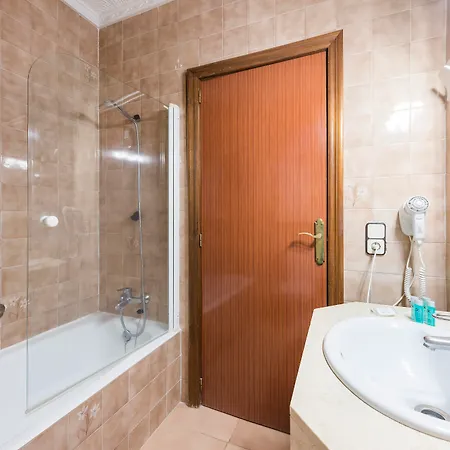 Nura Boreal Hotell 3*